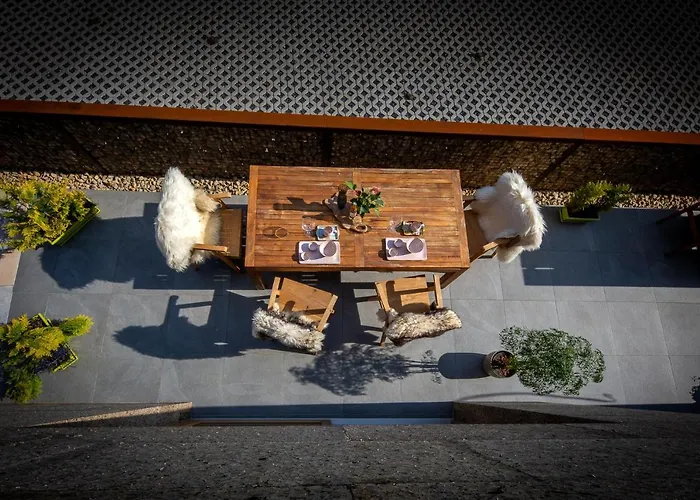 & Breakfast Havilland 3*